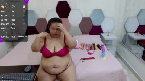 Snapshot of marianabbw_ chatting on September 2025 06:41:02 PM mariana online show from September 2025 06:41:02 PM