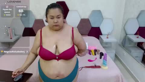 Snapshot of marianabbw_ chatting on October 2025 06:10:02 PM mariana online show from October 2025 06:10:02 PM