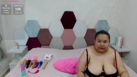 Snapshot of marianabbw_ chatting on June 2026 02:48:02 PM mariana online show from June 2026 02:48:02 PM