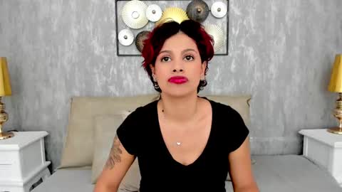 Mariana online show from March 2025 01:57:02 PM