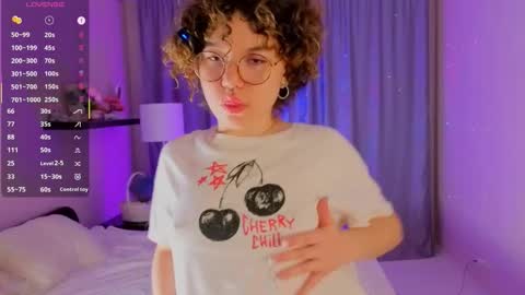 Mariana online show from November 2025 06:32:01 PM