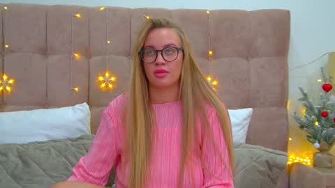 Maria online show from December 2024 06:29:01 PM