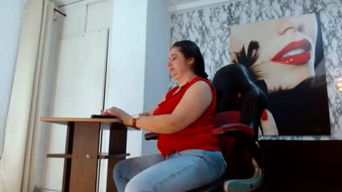 Mariani online show from October 2025 12:03:01 PM