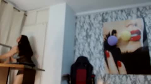 Mariani online show from November 2025 12:05:01 PM