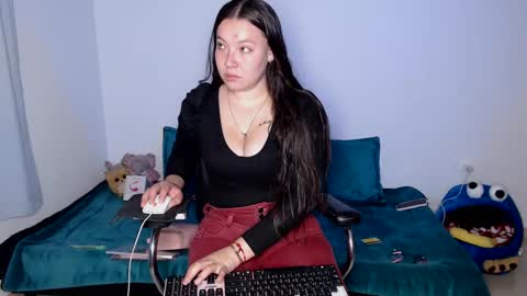 Mariana online show from September 2025 02:13:02 AM