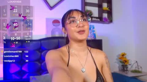 Marian online show from March 2026 11:43:01 PM