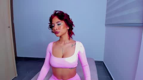 M A R I A N E online show from February 2025 07:16:02 AM