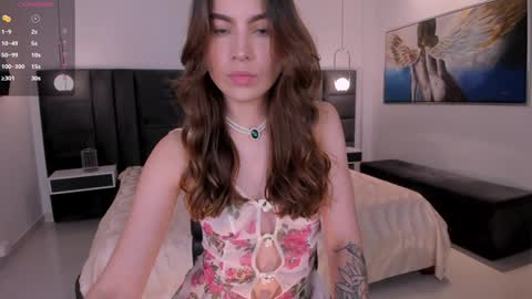 Marianne  online show from February 2025 09:06:02 PM