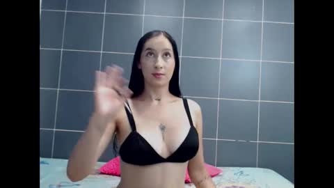 Mariangel online show from October 2025 09:49:01 PM