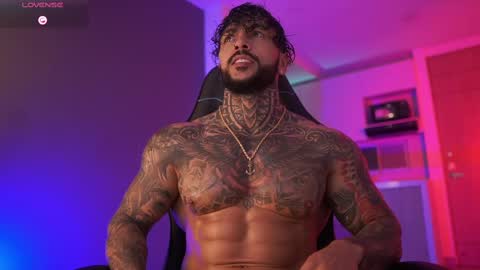 Mariano Costa online show from October 2025 02:23:02 AM