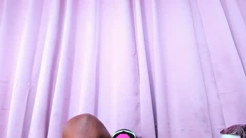 Snapshot of marianrosse chatting on July 2026 05:56:02 AM marianrosse online show from July 2026 05:56:02 AM