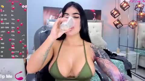 Snapshot of mariansexx chatting on June 2026 12:37:01 PM Marian Sexy online show from June 2026 12:37:01 PM