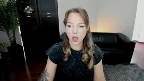 mariarobinsone online show from October 2025 11:44:01 AM