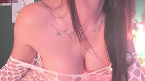 Snapshot of mariateresa11 chatting on September 2025 12:32:02 PM Theressa online show from September 2025 12:32:02 PM