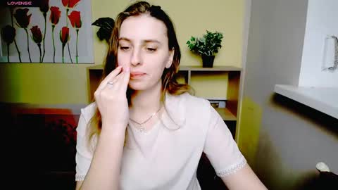 Mariia online show from March 2025 06:22:02 PM