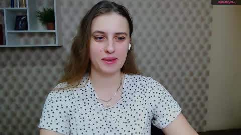 Mariia online show from December 2025 12:53:02 PM