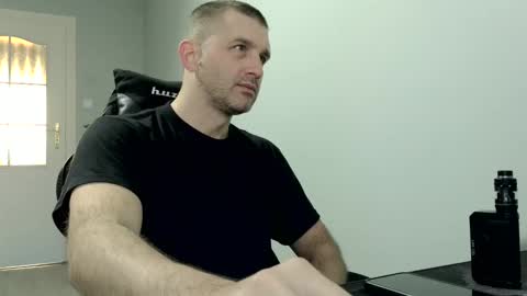 maribor5879 online show from February 2025 06:17:02 AM