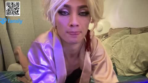 Mari online show from December 2024 02:28:01 PM