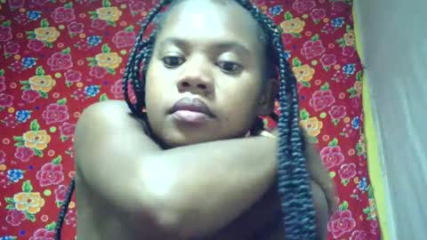Snapshot of marie599194 chatting on June 2026 02:18:02 AM marie599194 online show from June 2026 02:18:02 AM