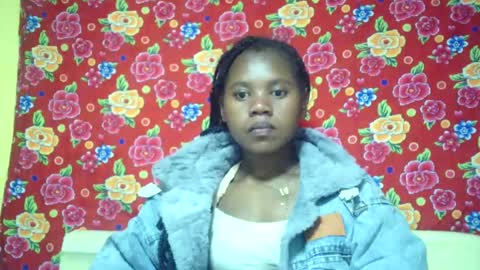 Snapshot of marie599194 chatting on July 2026 04:02:01 PM marie599194 online show from July 2026 04:02:01 PM