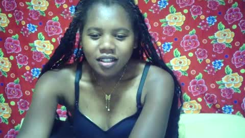 Snapshot of marie599194 chatting on July 2026 04:31:01 AM marie599194 online show from July 2026 04:31:01 AM