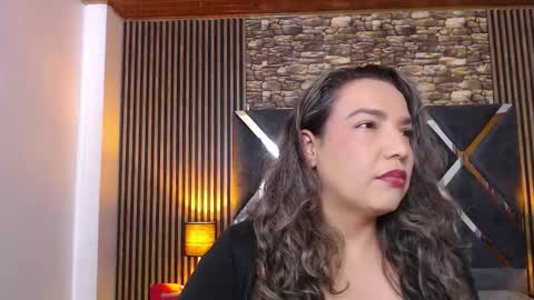 marie_hss online show from September 2025 08:10:02 PM