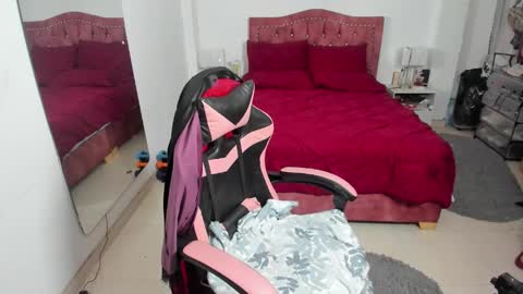 Snapshot of marie_mature chatting on November 2025 12:32:01 AM marie online show from November 2025 12:32:01 AM