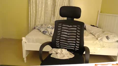 mariejuana online show from January 2026 06:01:01 PM