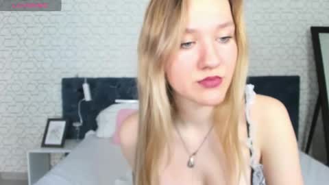 mariel_brown online show from December 2024 07:55:01 AM