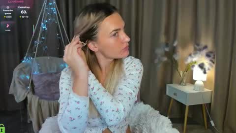 Mariel online show from October 2025 01:33:02 AM