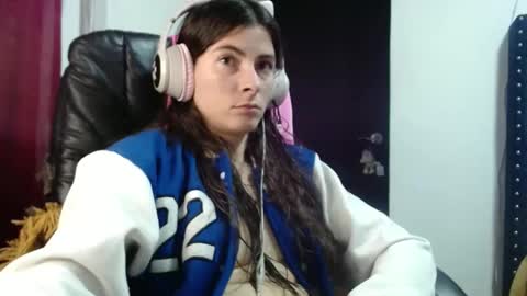 Mariie online show from February 2025 01:19:02 AM