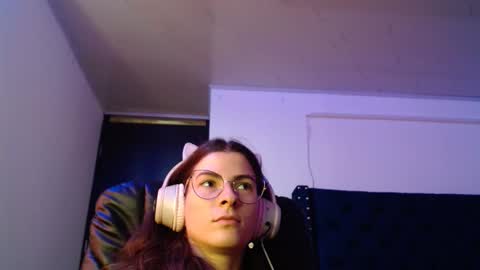 Mariie online show from February 2025 05:26:01 PM