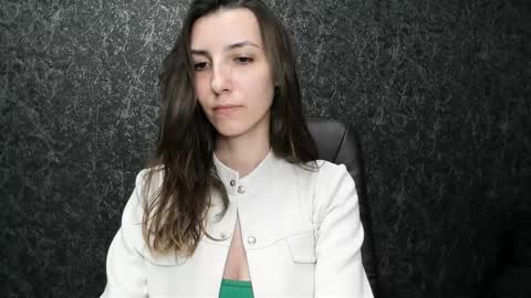 marielleanker online show from September 2025 05:53:02 AM