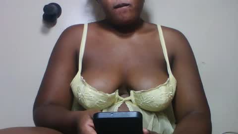 Marie online show from July 2026 08:56:02 PM