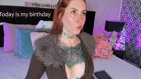 Mariana online show from December 2025 06:16:01 PM