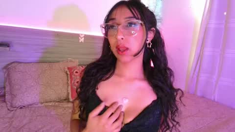 Luna Dulk online show from April 2026 12:35:02 PM