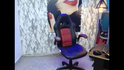 Snapshot of marilin_black chatting on February 2026 07:43:02 PM Marilin online show from February 2026 07:43:02 PM