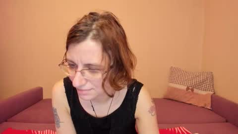 Marilyn online show from December 2025 12:51:01 AM