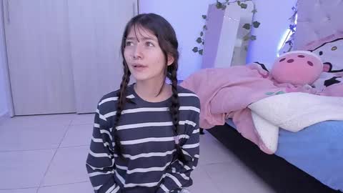 Snapshot of marin_kitoko chatting on December 2024 03:33:01 PM Marin kitoko online show from December 2024 03:33:01 PM