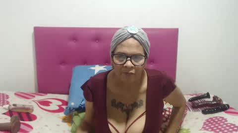 Marina  online show from March 2025 11:03:02 PM