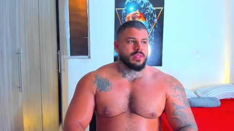 Snapshot of mario_teran chatting on November 2025 05:35:02 PM Mario Teran online show from November 2025 05:35:02 PM