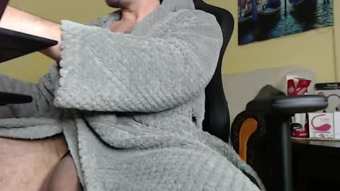 marioslim online show from January 2025 10:05:02 AM