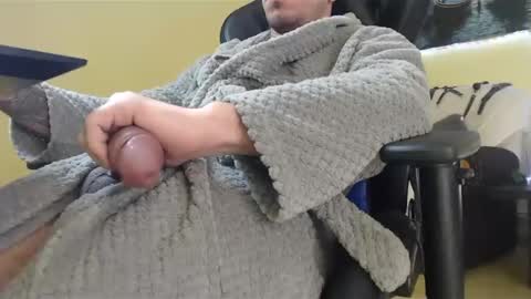 marioslim online show from February 2025 12:05:02 PM