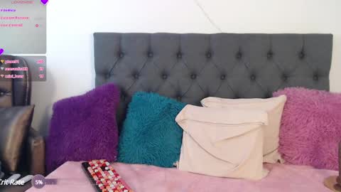 Paula Maria online show from January 2025 01:30:01 PM