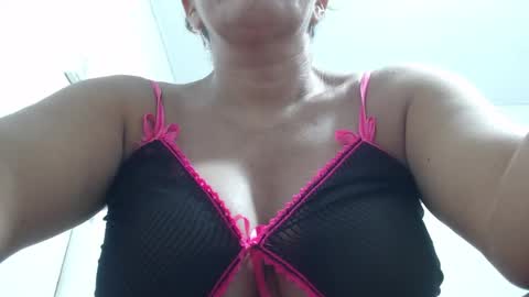 mariska_69 online show from September 2025 01:02:01 PM