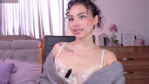    online show from September 2025 07:25:01 PM