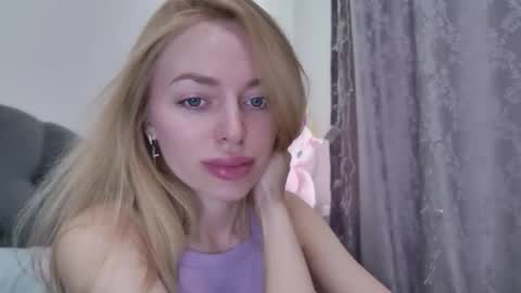 mariwell online show from May 2026 04:07:02 AM