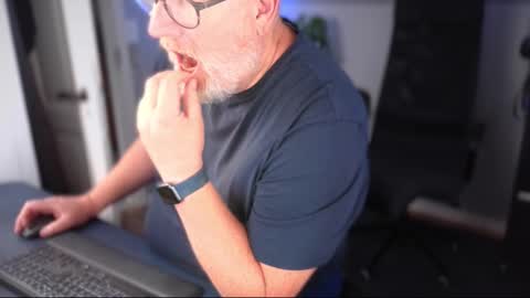 Mark online show from September 2025 02:07:02 PM