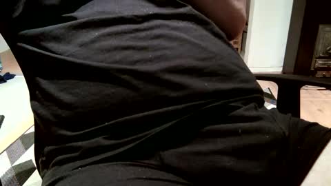 Mark online show from December 2025 04:21:01 AM