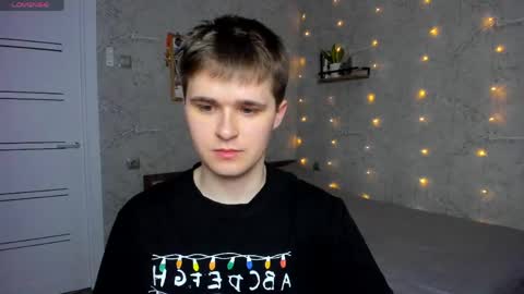 Snapshot of mark_bearcub chatting on May 2026 02:51:01 AM Mark online show from May 2026 02:51:01 AM
